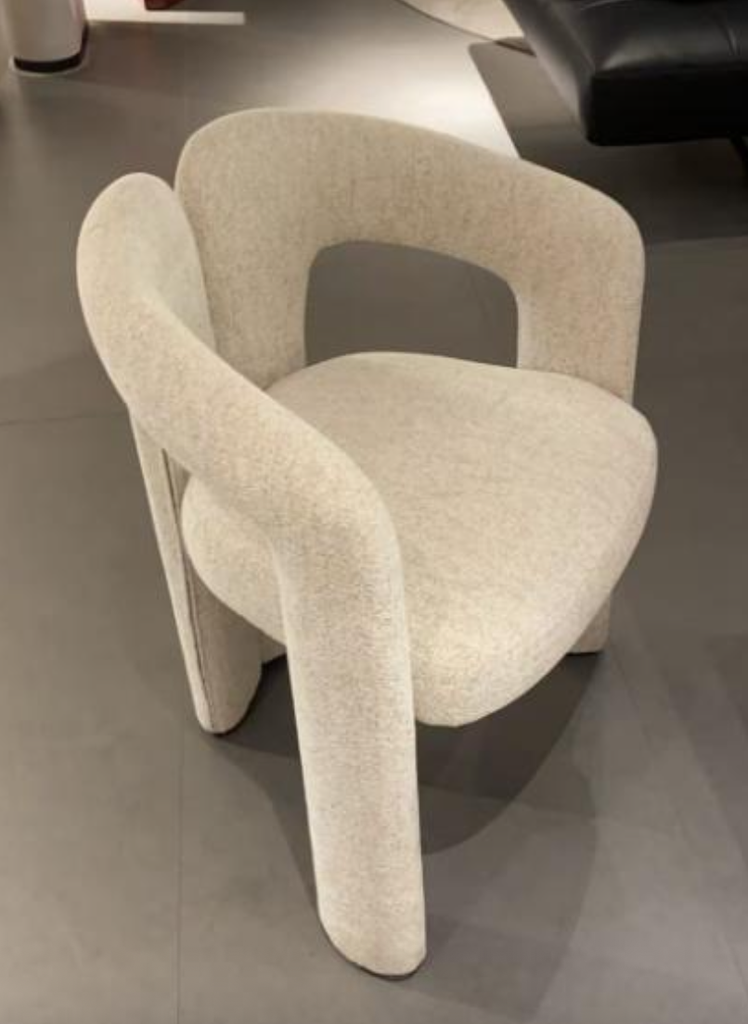 [LNX-DCH-013] Roche dining chair