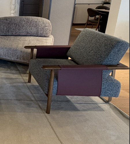 [LNX-SOF-011] Zuri single Sofa