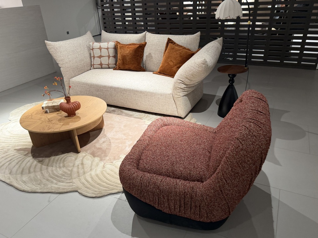 [LNX-SOF-067] Vesper sofa